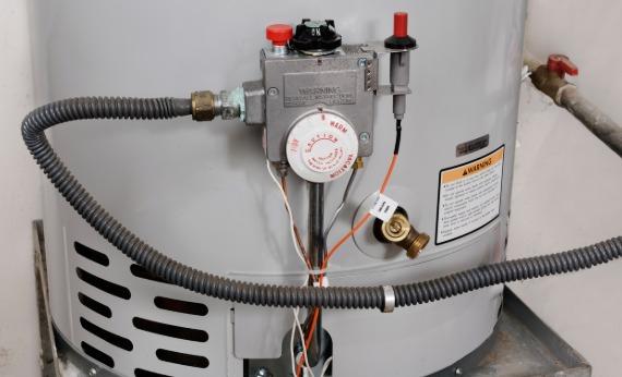 water heater repair signs of a malfunctioning water heater include no hot water, strange noises, and leaks